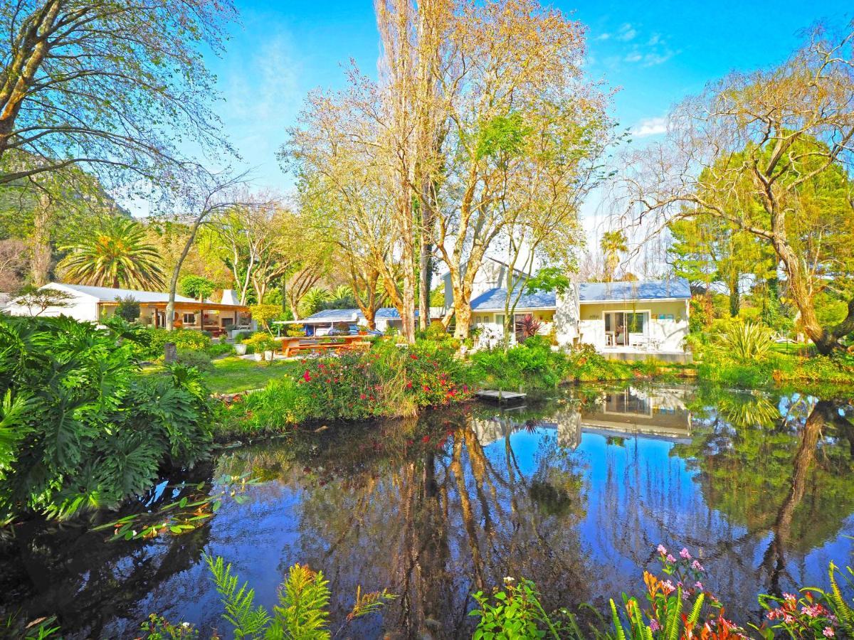 Waterland Lodge Hout Bay Exteriör bild